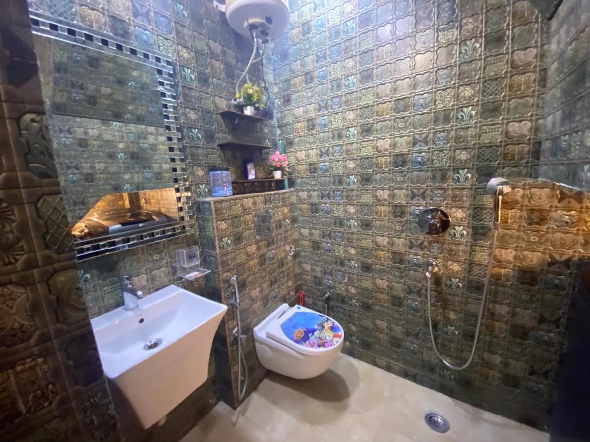 Sufi Khandar Home Stay Neu-Delhi Exterior foto