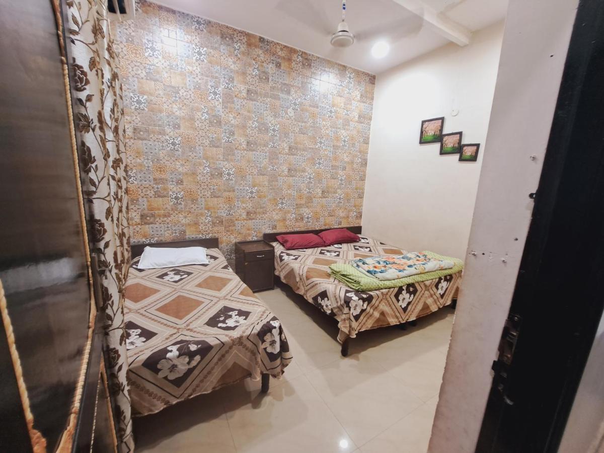 Sufi Khandar Home Stay Neu-Delhi Exterior foto