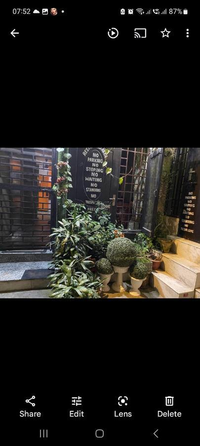 Sufi Khandar Home Stay Neu-Delhi Exterior foto